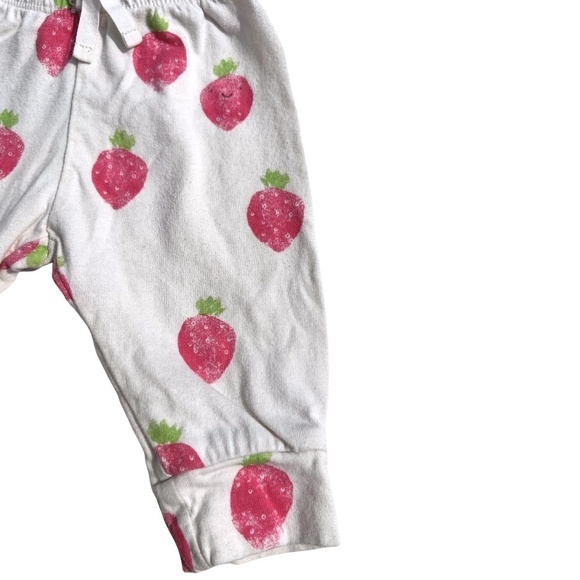 Baby Gap Organic 0-3 month Pants - Picture 2 of 4